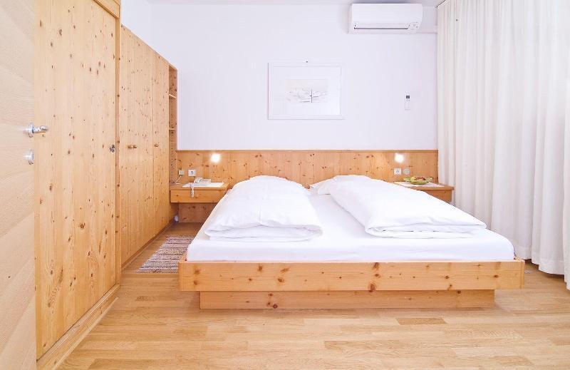 Bio Hotel Kaufmann Ora / Auer ภายนอก รูปภาพ