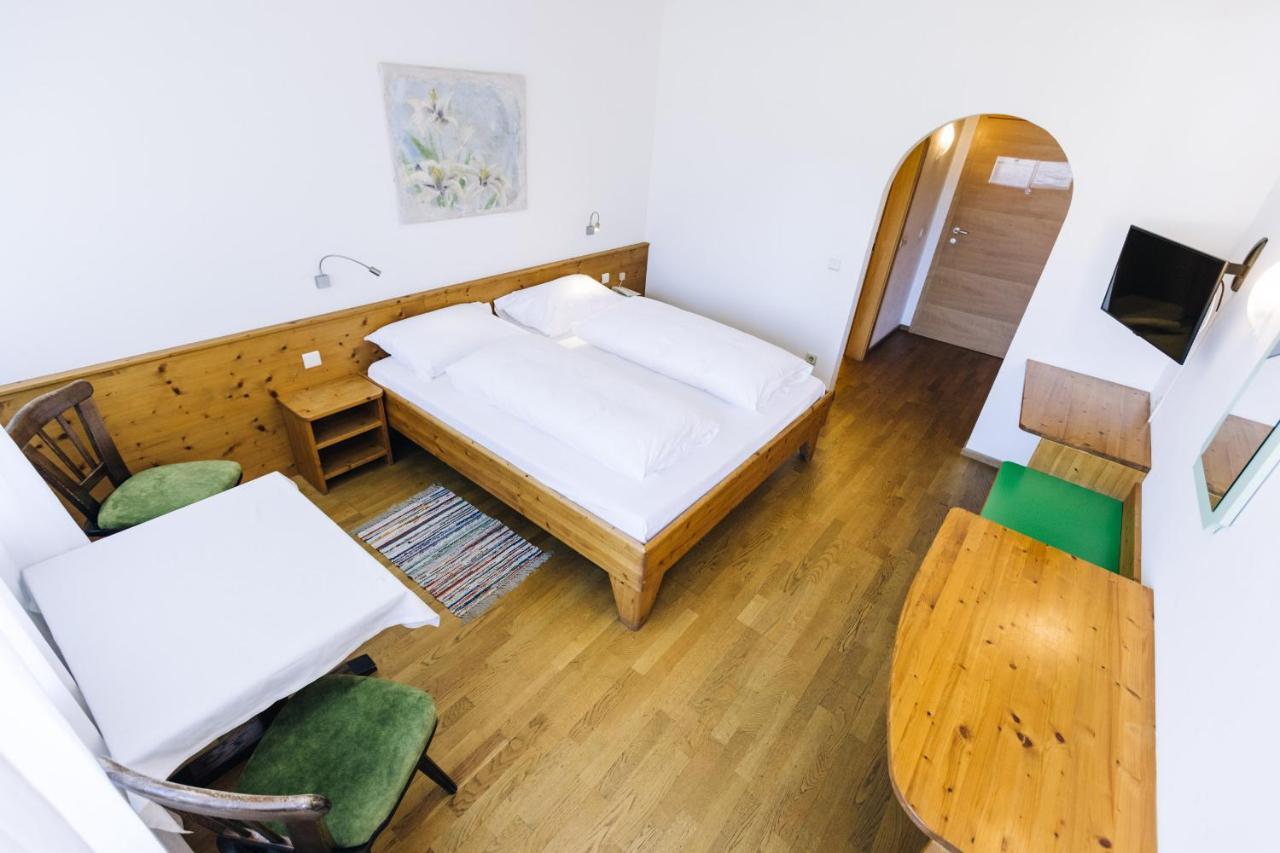 Bio Hotel Kaufmann Ora / Auer ภายนอก รูปภาพ